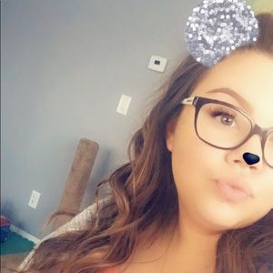 Meet your Posher, Tana-rae